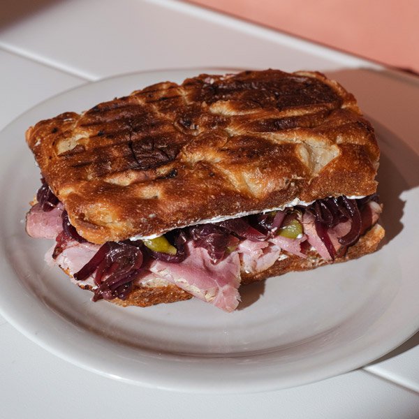 RUMMORA rummora focaccia roast beef